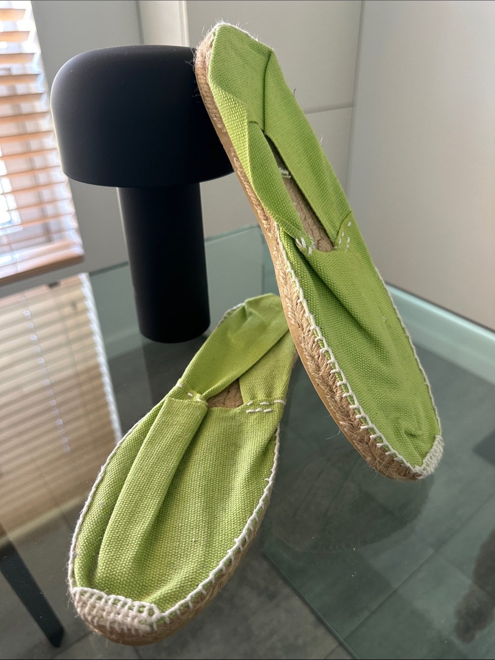 AUTHENTIC SPANISH ESPADRILLE FLATS 41